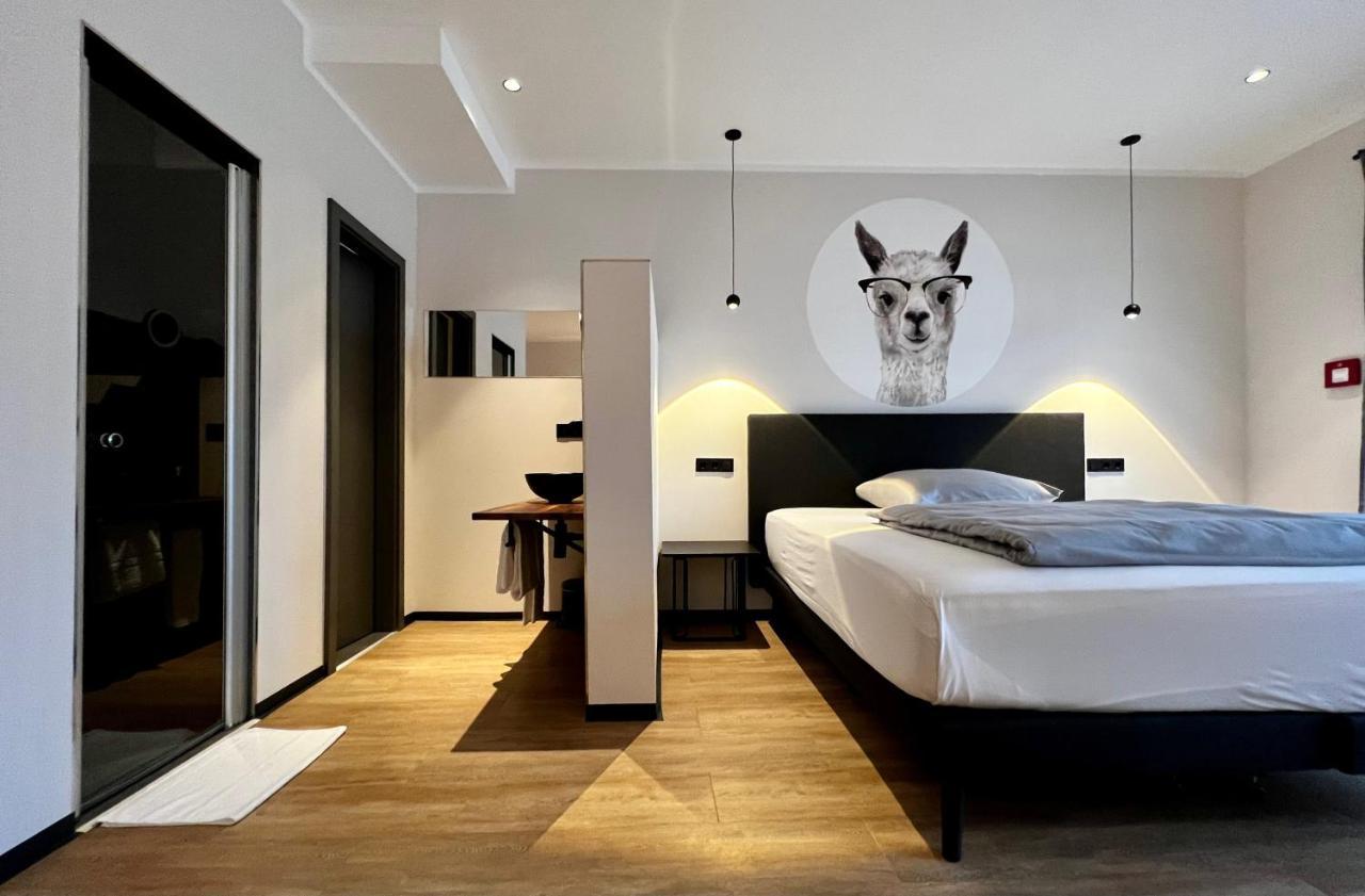 Hotel Drei Hoefe Friedrichsdorf Buitenkant foto